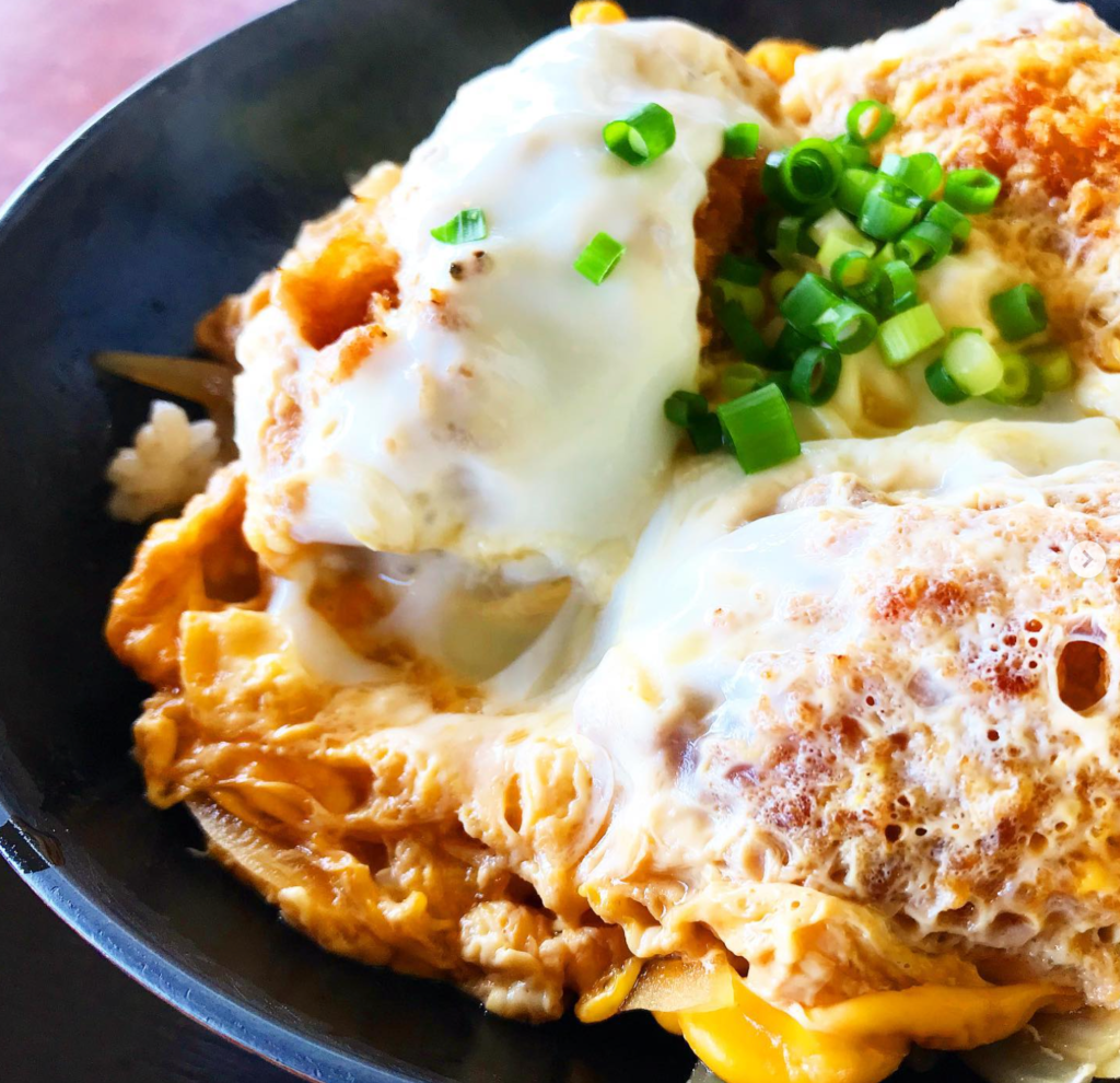 霧島峠茶屋のカキフライ丼！値段以上に大きいカキが衝撃的！また食べたい。霧島行ったらぜひ寄りたいグルメスポットです！