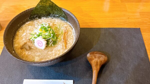 鹿児島宇宿グルメ・麺屋雲雀は最高！定期的に食べたくなる味わいです。